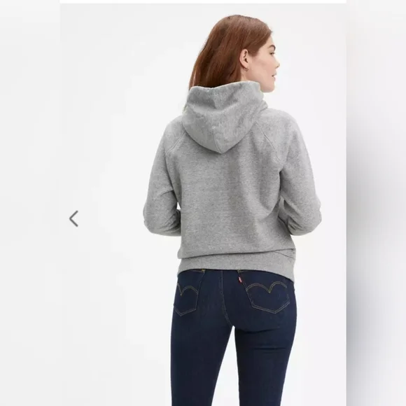 Levi's Women's Sprotwear Logo Hoodie- size small- EUC/ no call outs 🩶 - Picture 2 of 7
